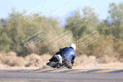 media/Dec-07-2025-CVMA (Sun) [[3e7d2de5dc]]/Race 12- Formula 40 MW and LW/